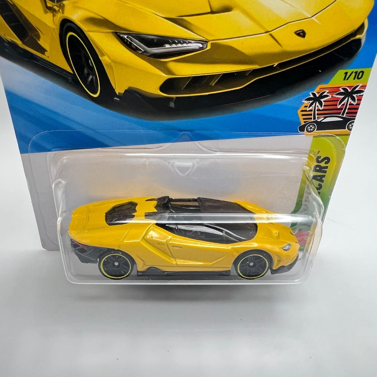 Hot Wheels Lamborghini Centenario Roadster 1:64 Yellow Diecast Exoticars Series