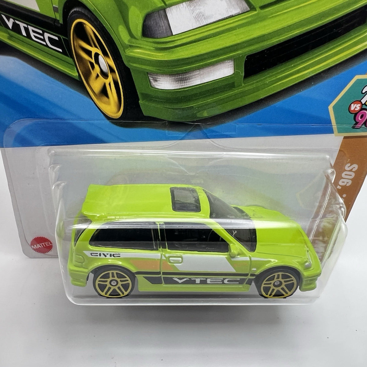 Hot Wheels 2025 '70s vs. '90s #28 Honda Civic EF Green