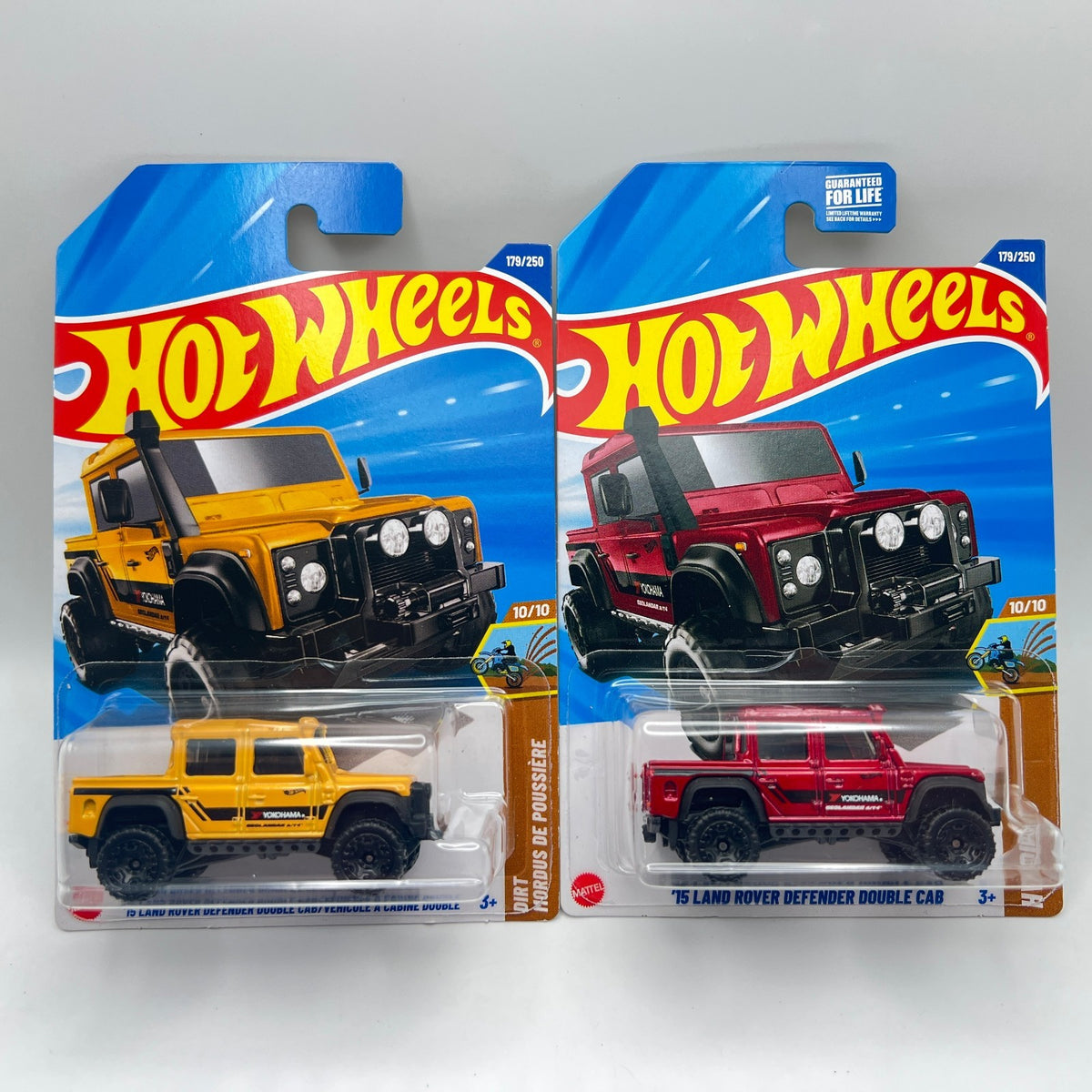 Hot Wheels 15 Land Rover Defender Double Cab Lot of 2 Yellow & Red HW Dirt 10/10
