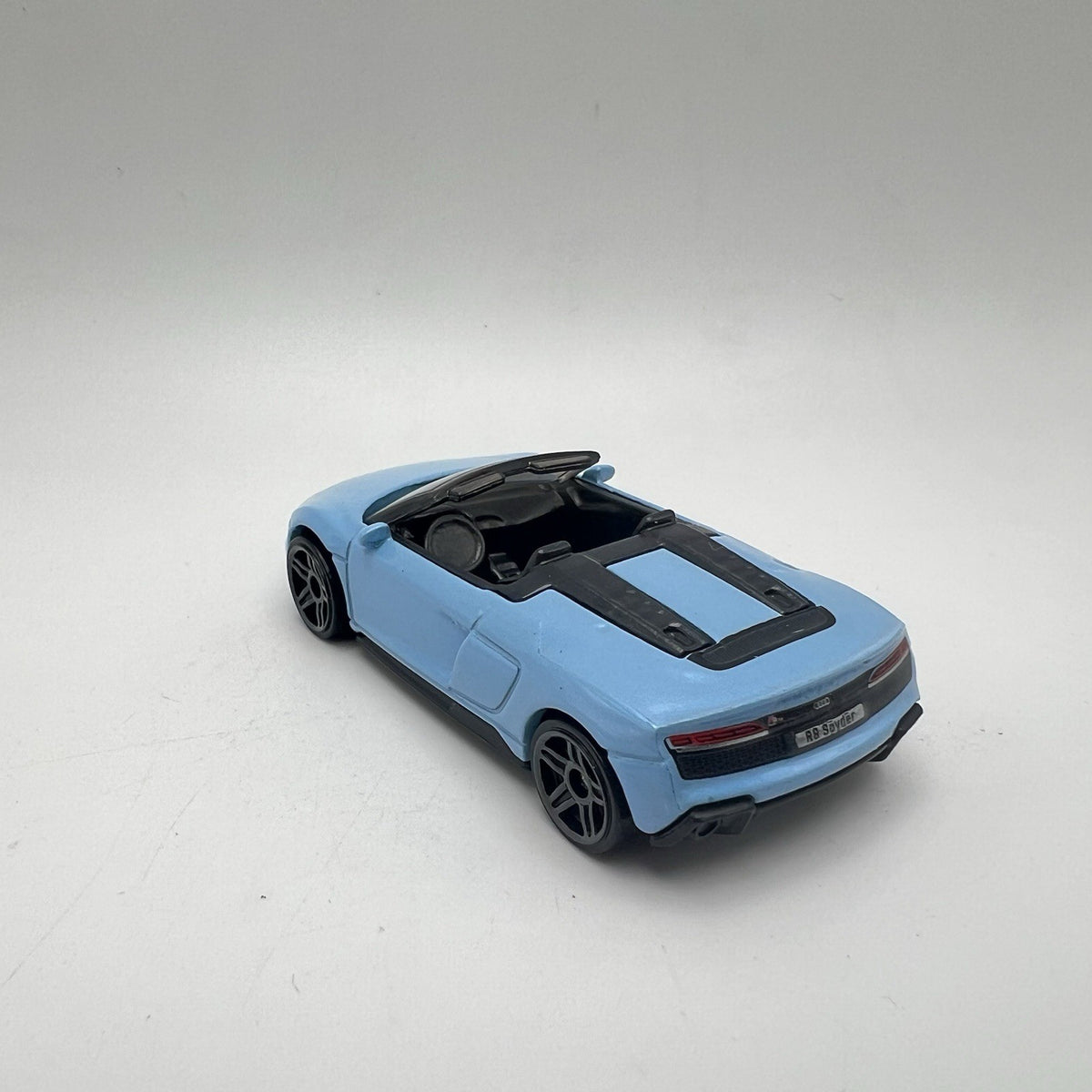 ✅ 2025 Hot Wheels 2019 Audi R8 Spyder Light Blue Multipack Exclusive - Loose