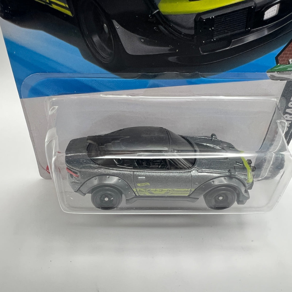 Hot Wheels Mazda MX-5 Miata Gray Legends Tour HW Dream Garage 2/5 1/250 2025