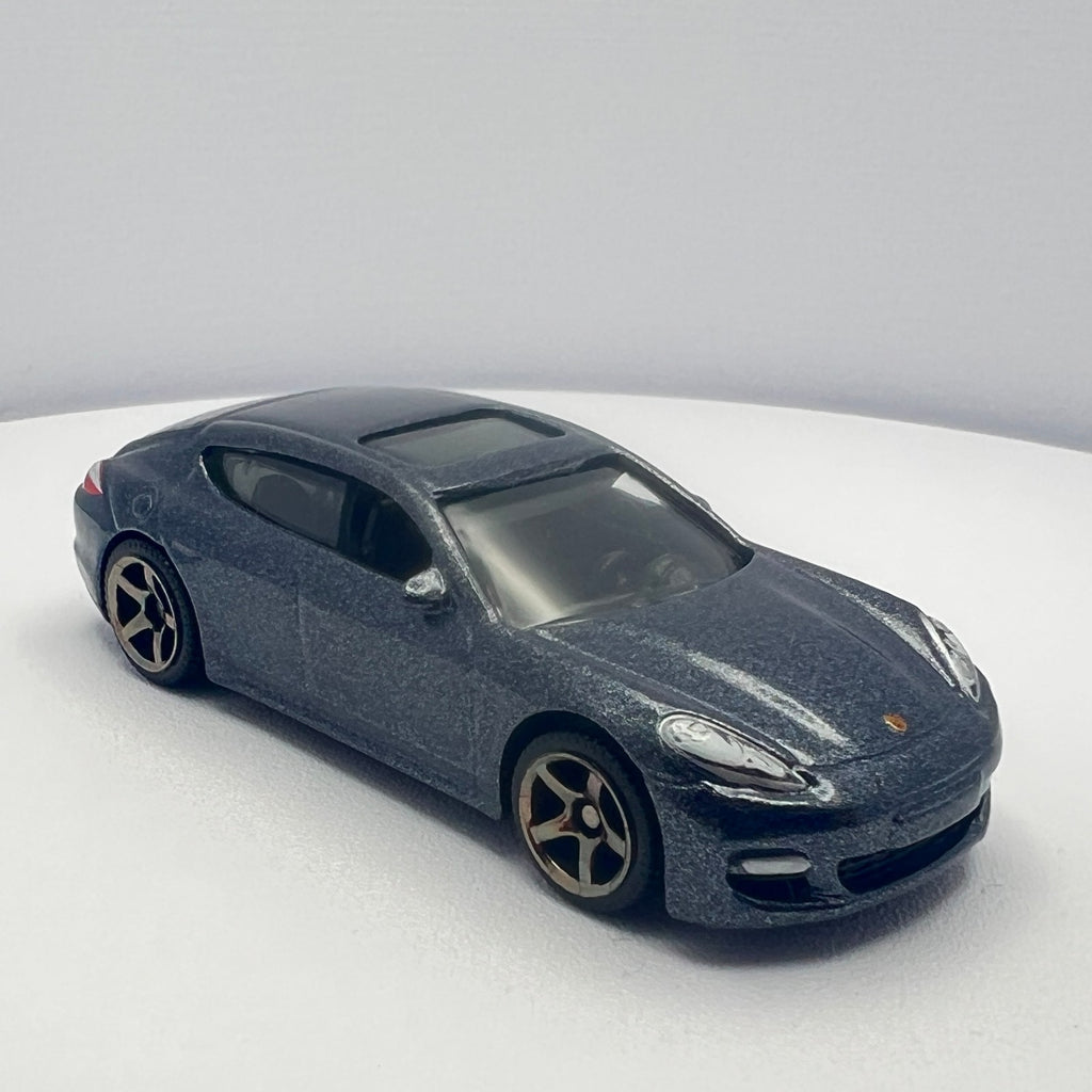 Matchbox 2010 Porsche Panamera Dark Blue Make Waves LOOSE 1/64
