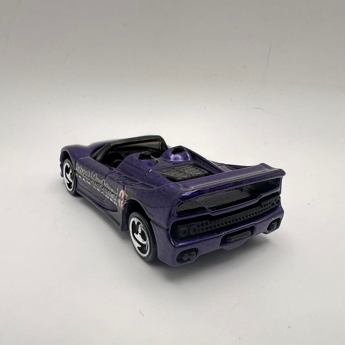 Hot Wheels Ferrari F50 Purple Stunt Machines LOOSE 1/64