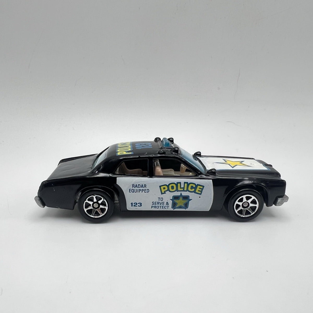 1977 Hot Wheels Police Car Emergency Squad Black & White 1:64 DIECAST Toy Car