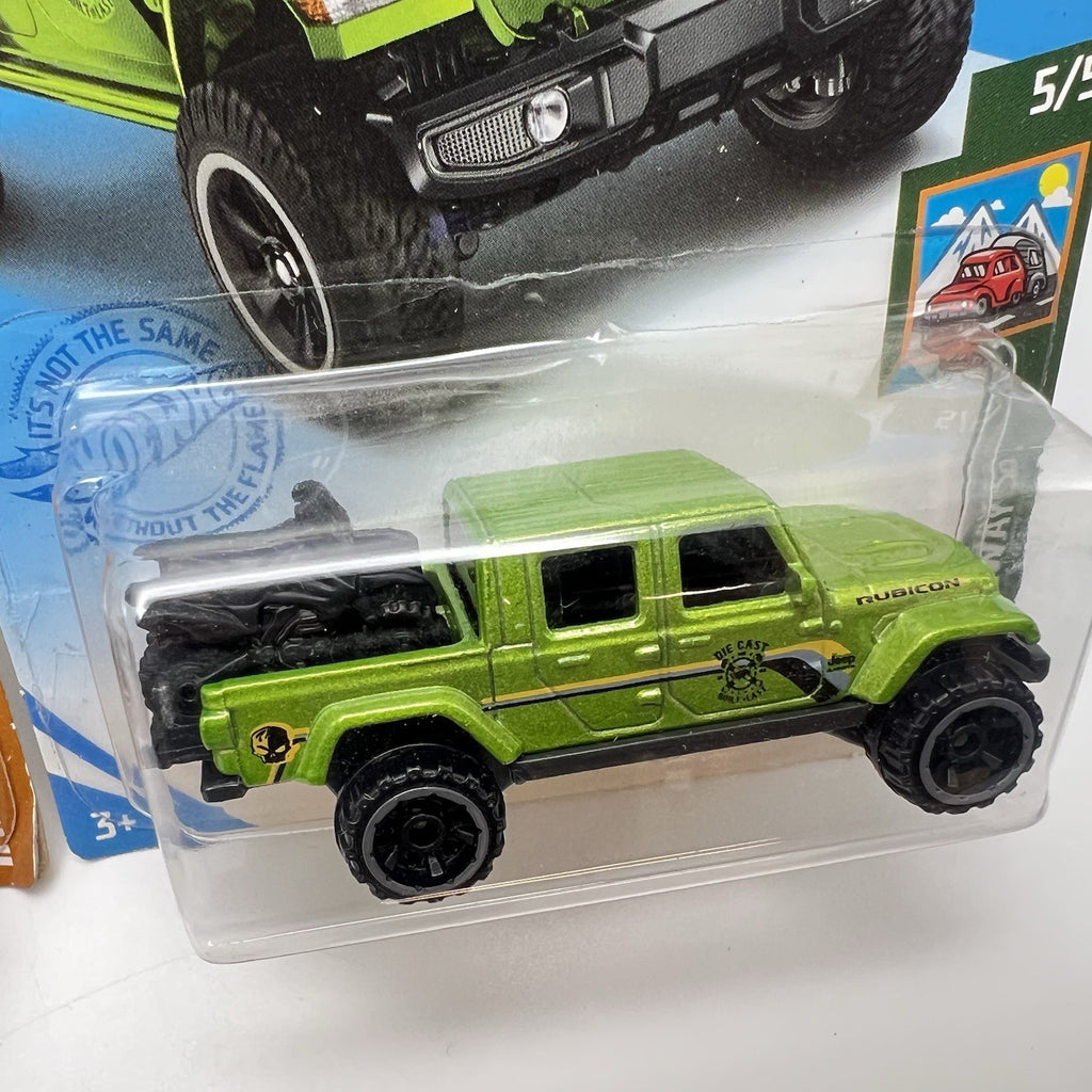 Hot Wheels '20 Jeep Gladiator Lot of 2 Black + Green