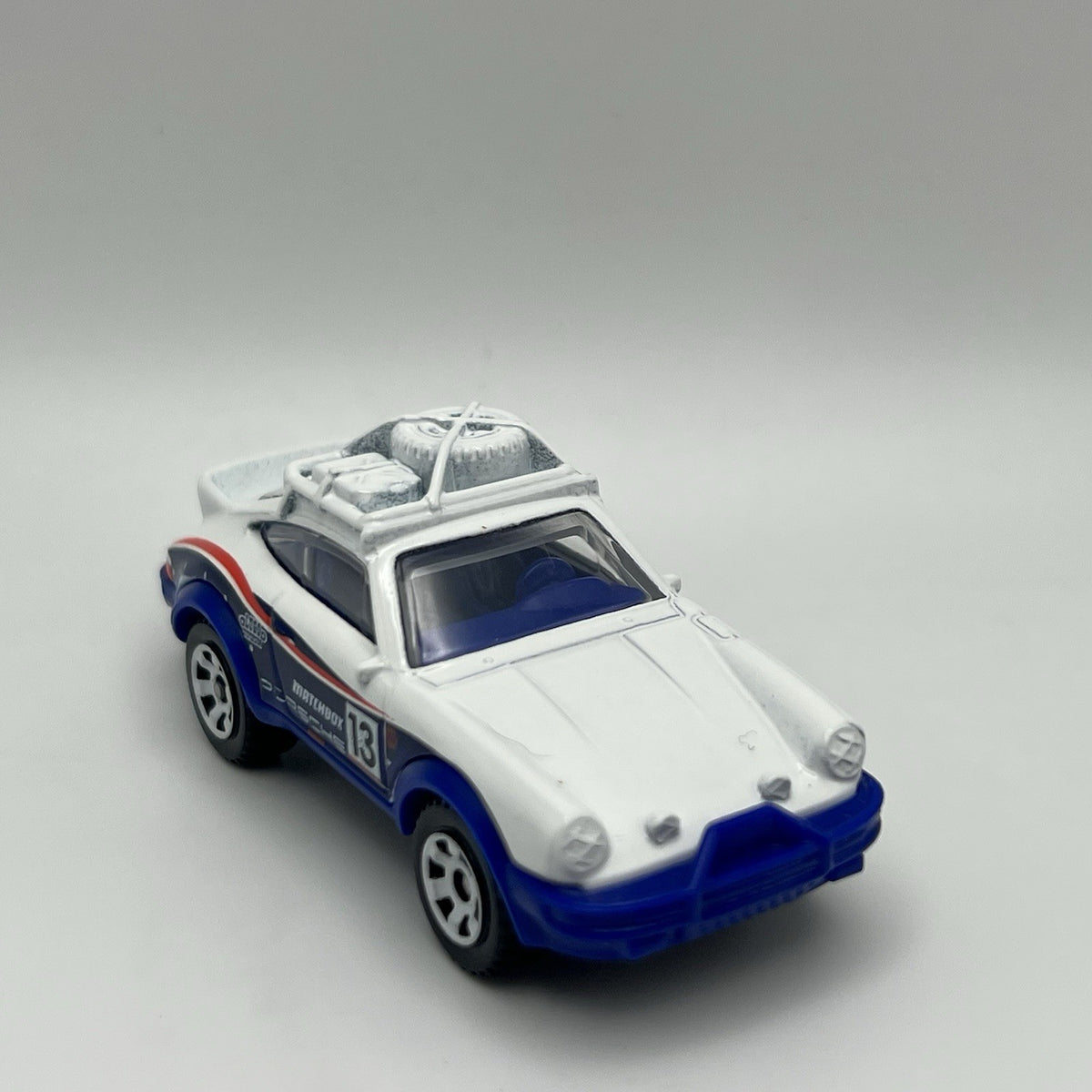 1985 Porsche 911 Rally 1/64 MATCHBOX Released 2018 BLUE AND WHITE