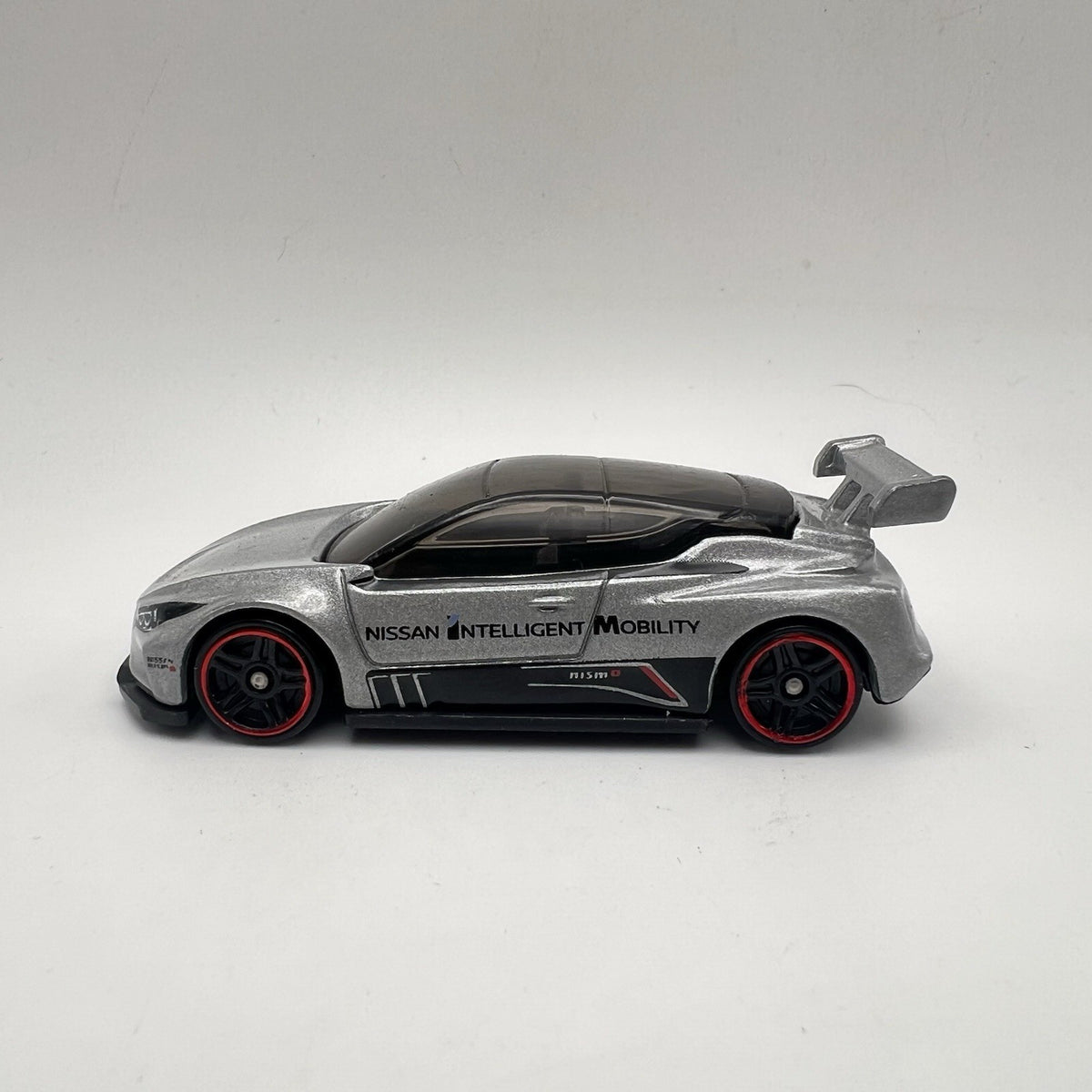 2021 HOT WHEELS NISSAN LEAF NISMO RC_02 SILVER 1:64 DIECAST 2 3/4" CAR W/ BLACK