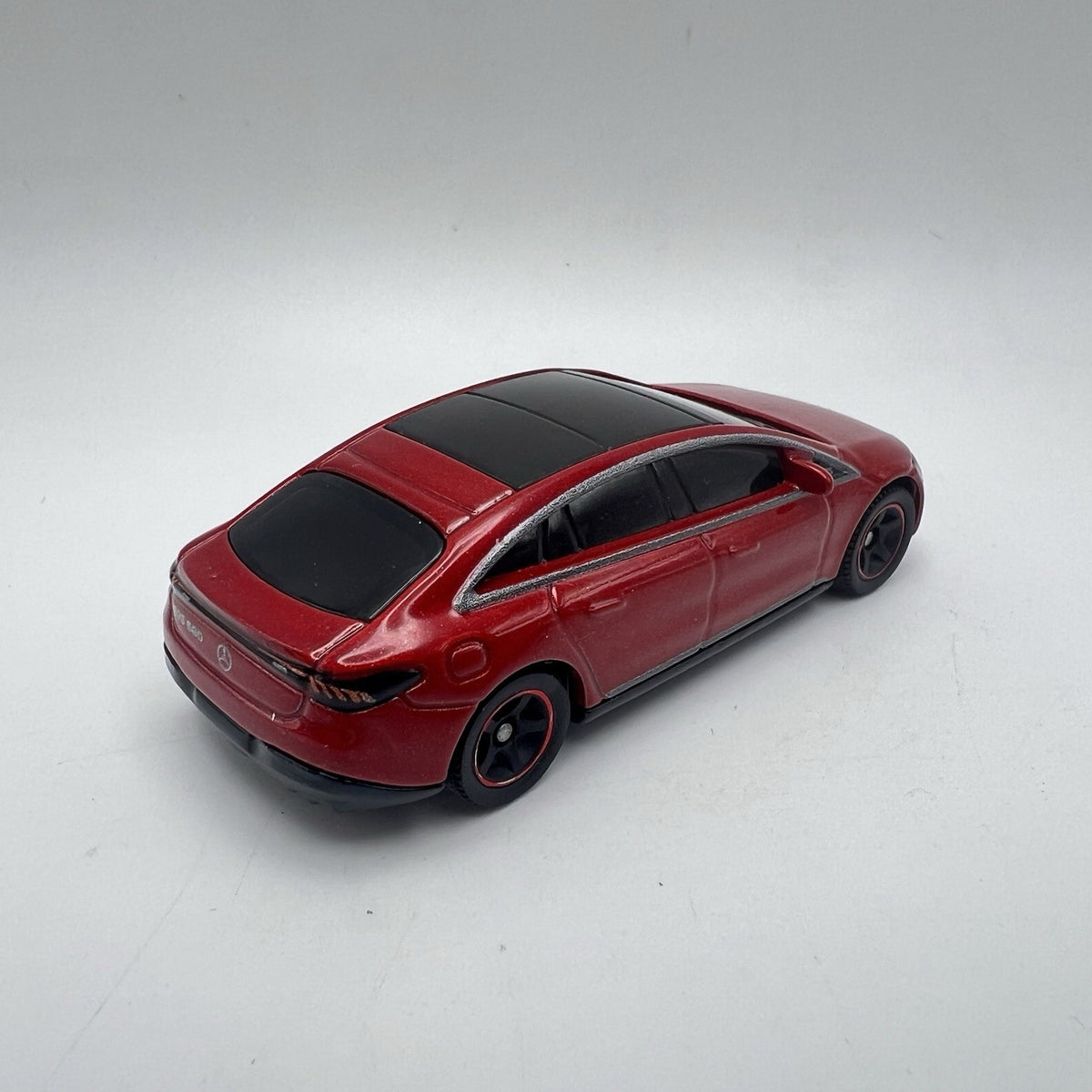 Matchbox Collectors 1/64 2022 Mercedes-Benz EQS Miniature Car HVW23