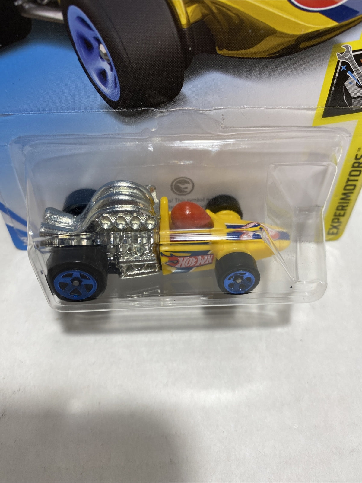 2019 HOT WHEELS H CASE TREASURE HUNT HEAD STARTER # 163 YELLOW