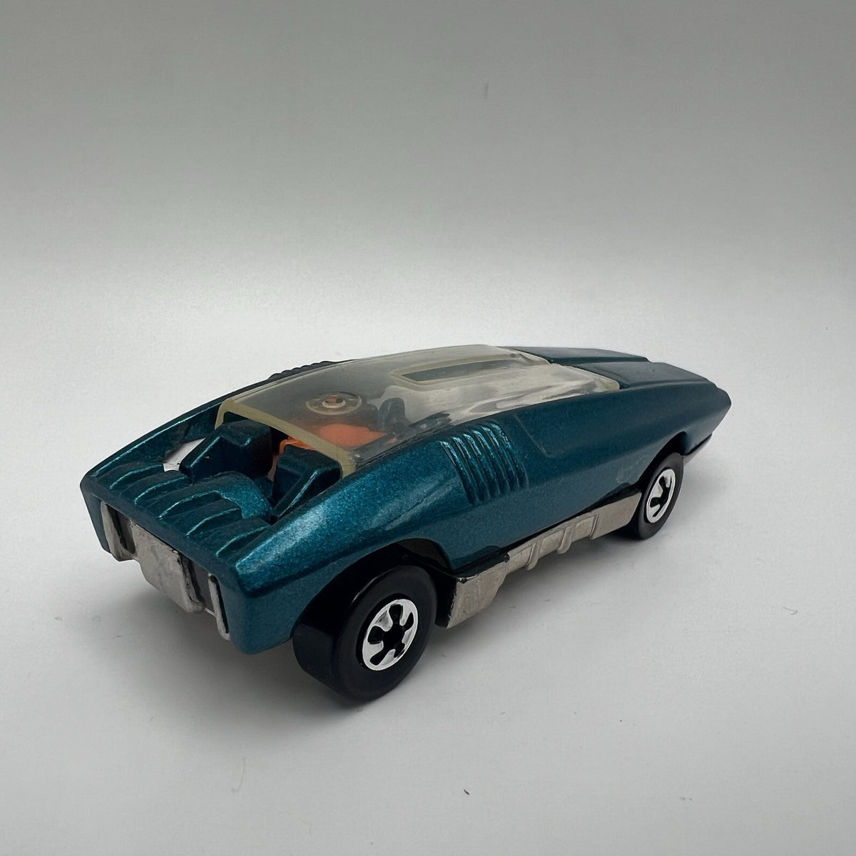 Hot Wheels Vintage Reissued 1969 / 1990s Redline WHIP CREAMER - Blue - China