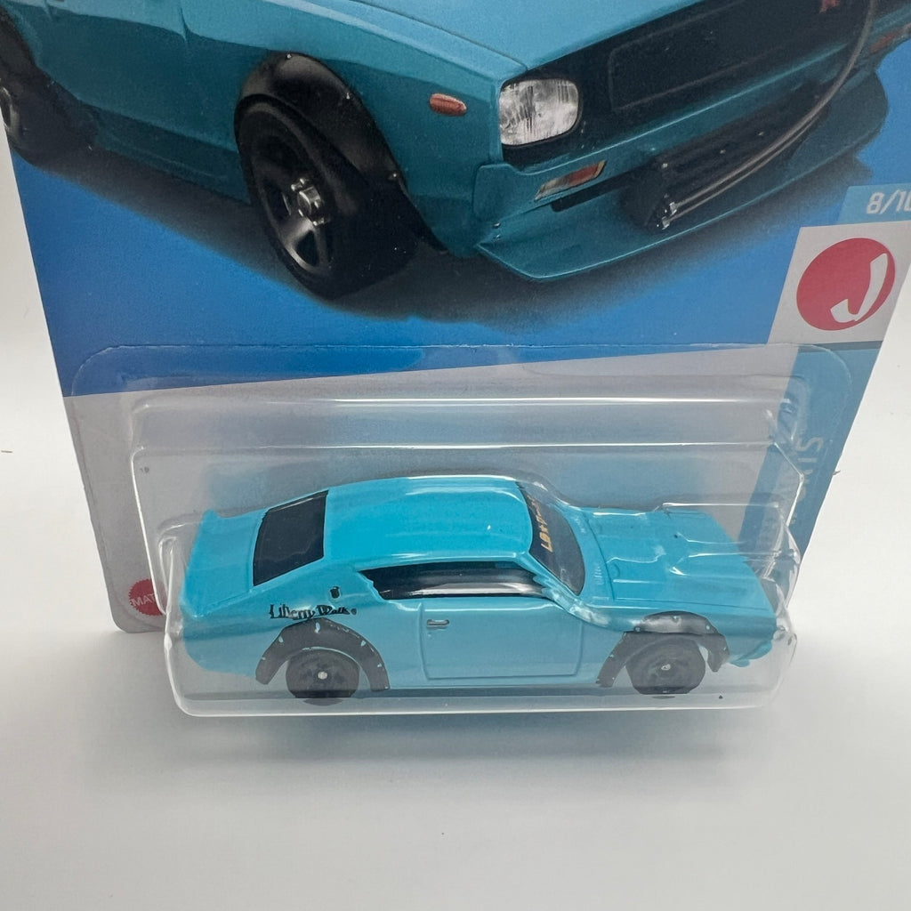 Hot Wheels Nissan Skyline 2000GT-R LBWK 174/250 J-Imports 8/10 Light Blue