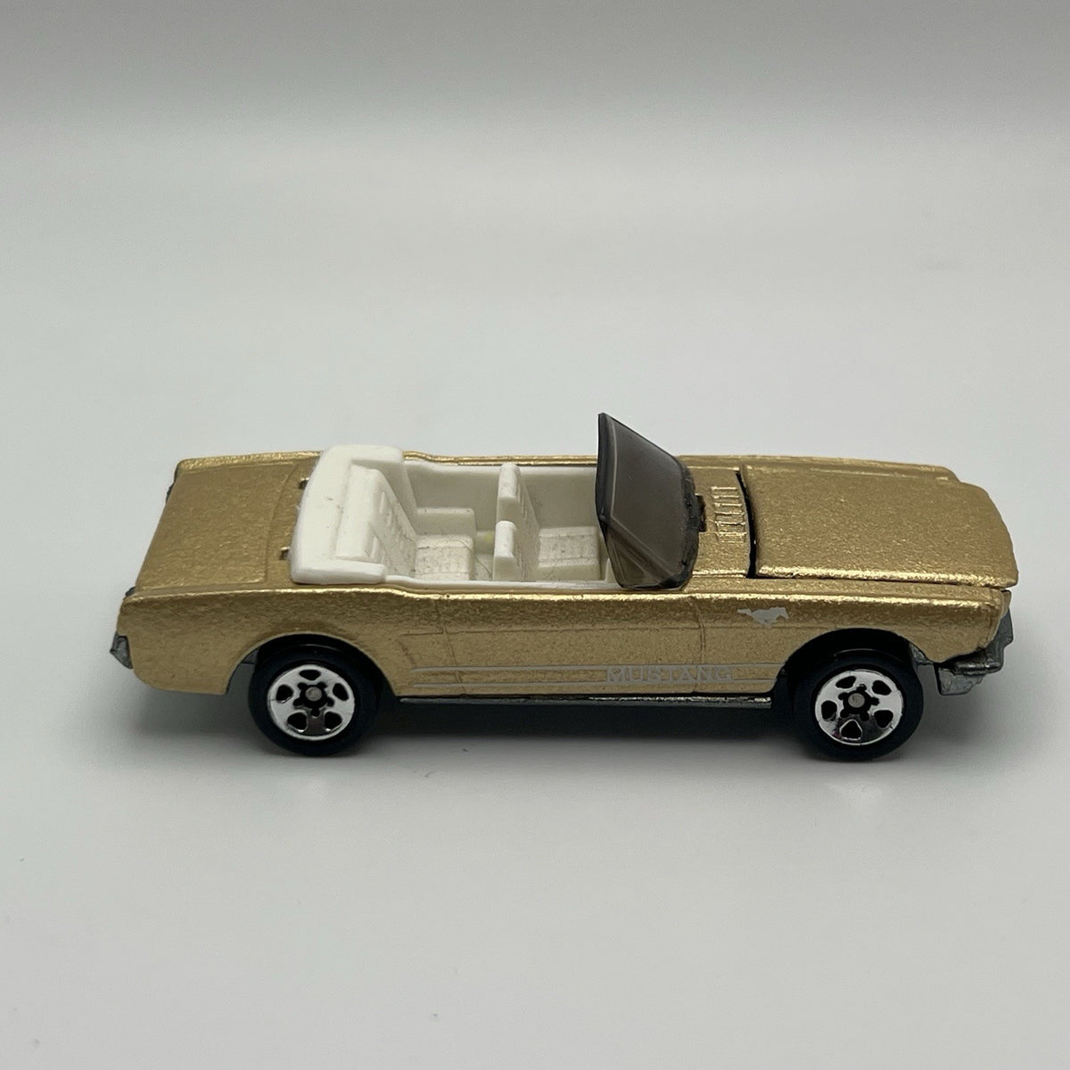Vintage Hot Wheels 1965 Mustang Convertible Gold Paint Hood Opens 1982 Malaysia