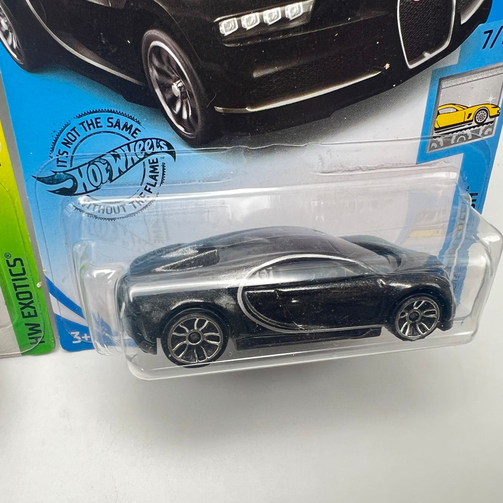 Hot Wheels '16 Bugatti Chiron Lot of 2 Blue 236/250 HW Month + Black 89/250