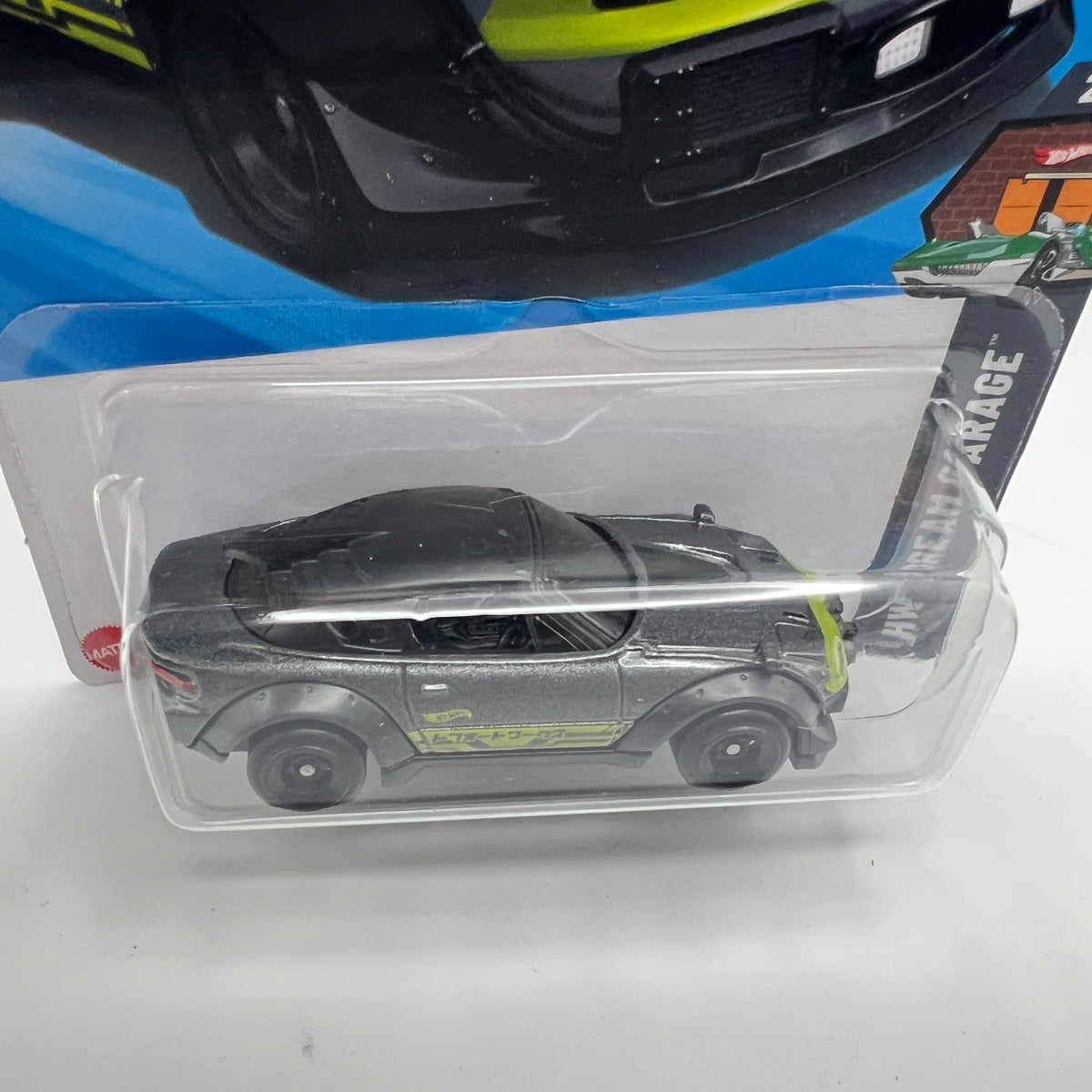 Hot Wheels Mazda MX-5 Miata Gray Legends Tour HW Dream Garage 2/5 1/250 US Card