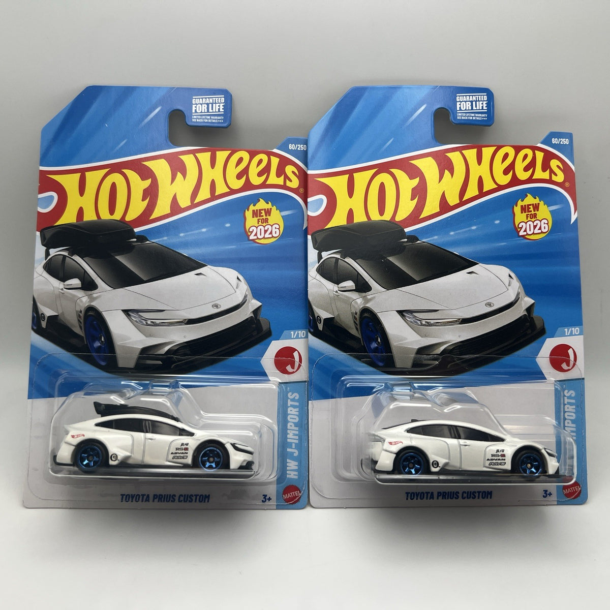 Hot Wheels 2026 Toyota Prius Variants (Roof Carrier & No Roof) Lot of 2 pcs NEW
