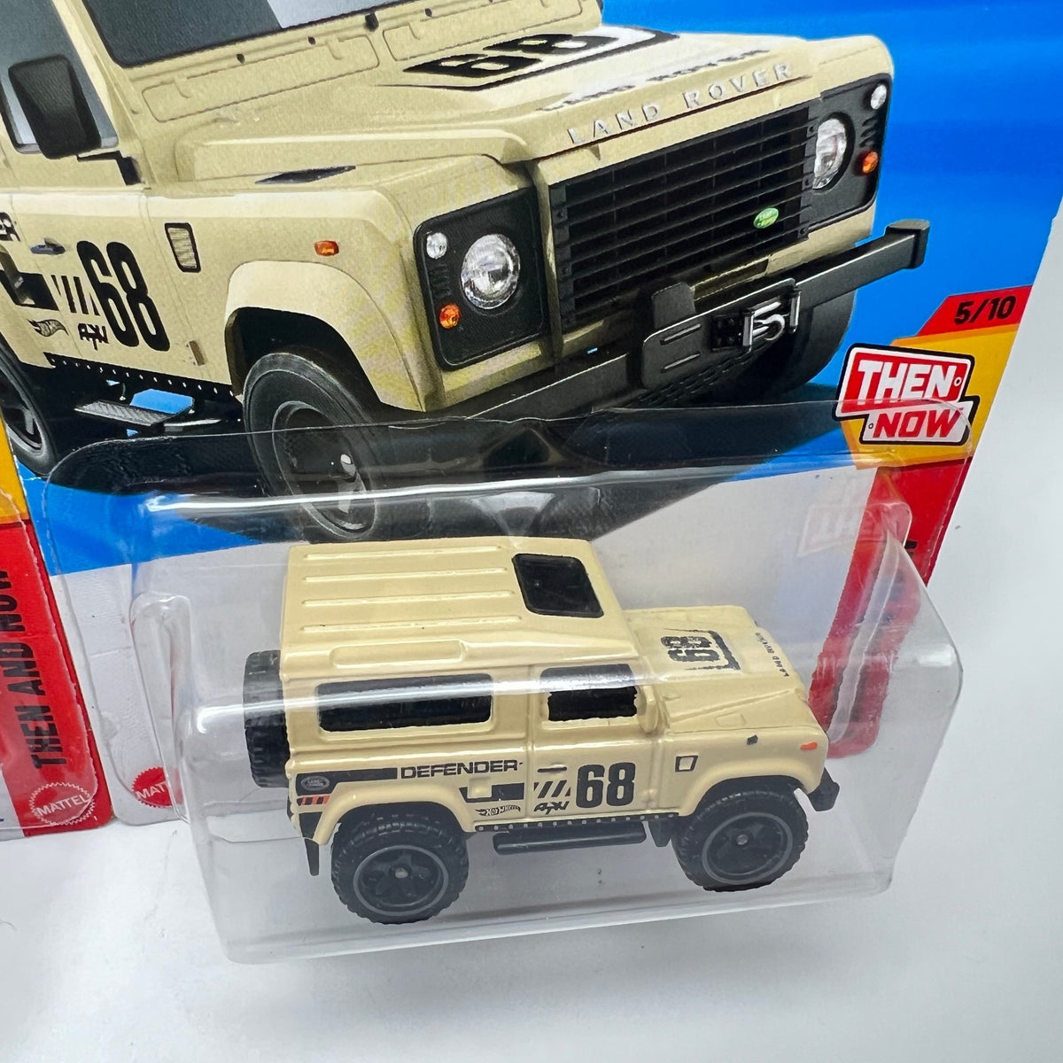 Hot Wheels Land Rover Defender 90 Lot of 2 Blue & Tan Then And Now 5/10 210/250