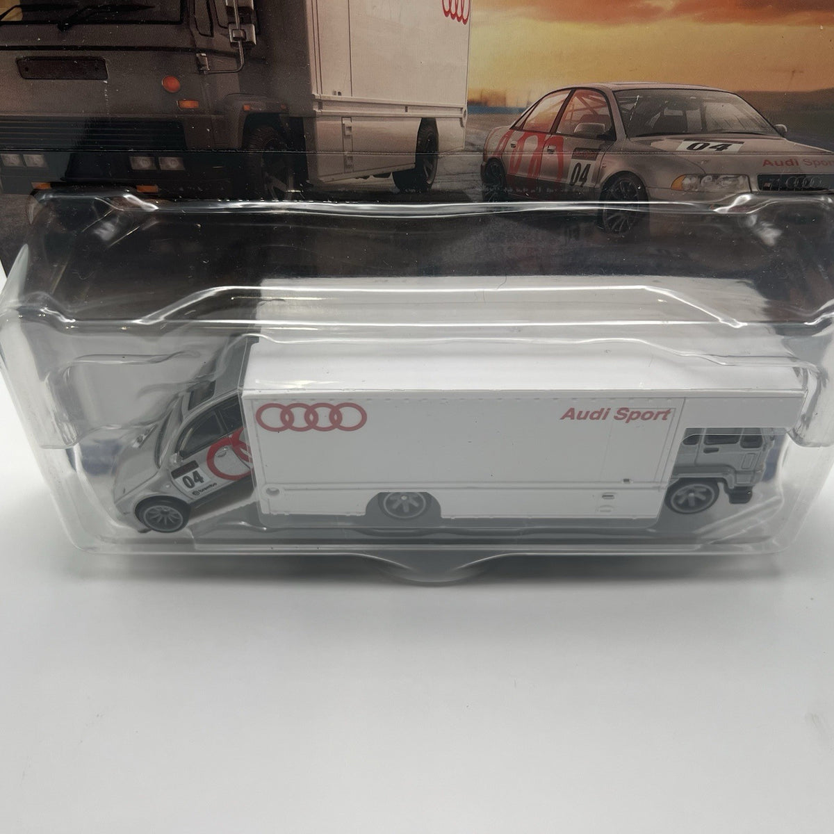 Hot Wheels Premium Team Transport #77 Audi S4 Quattro & Fleet Flyer NEW