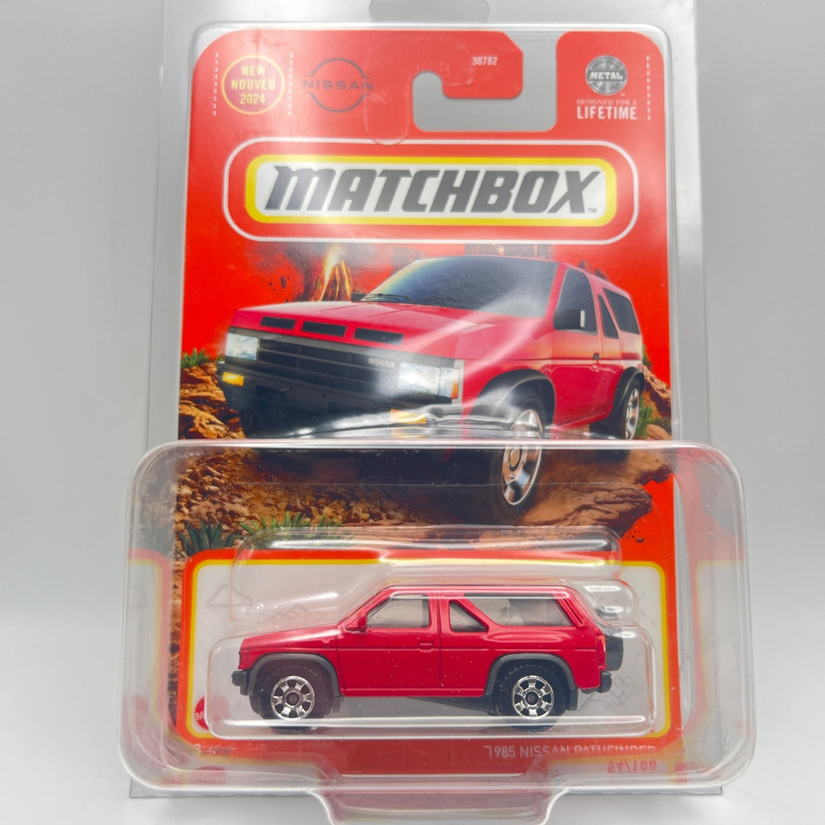 Matchbox 1985 Nissan Pathfinder Red 54/100 The Vault