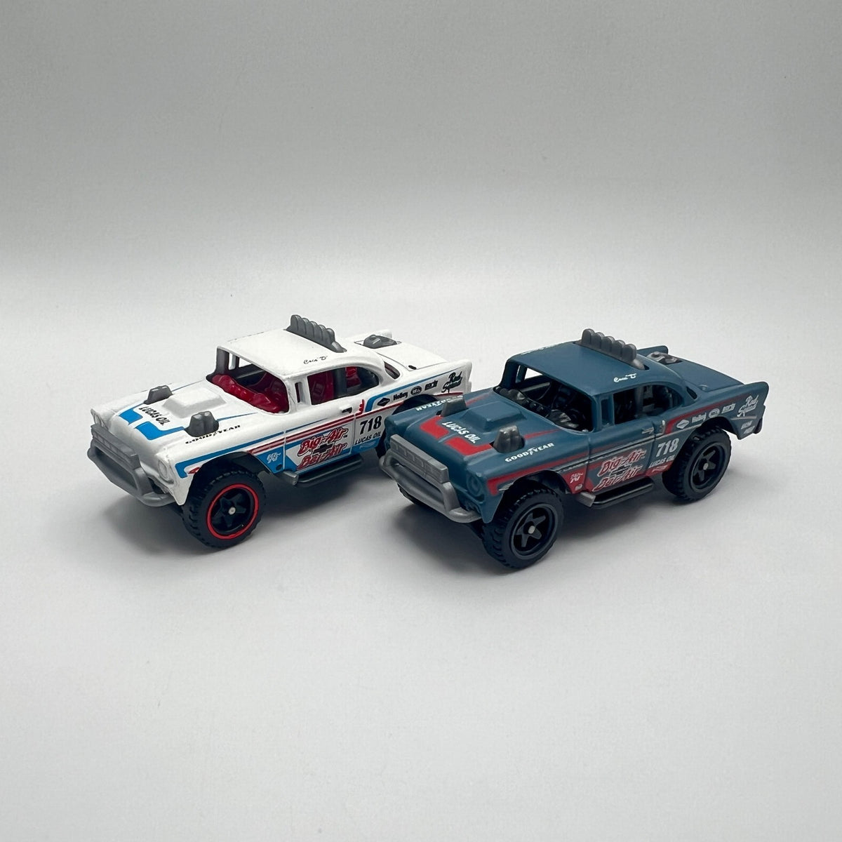 Hot Wheels Big-Air Bel-Air Lot of 2 White + Blue Gray Lucas Oil #718 LOOSE