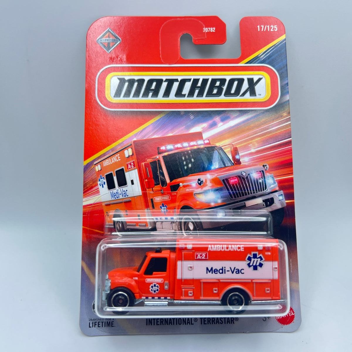 Matchbox International Terrastar 17/125 Orange Medi-Vac Ambulance 1:64