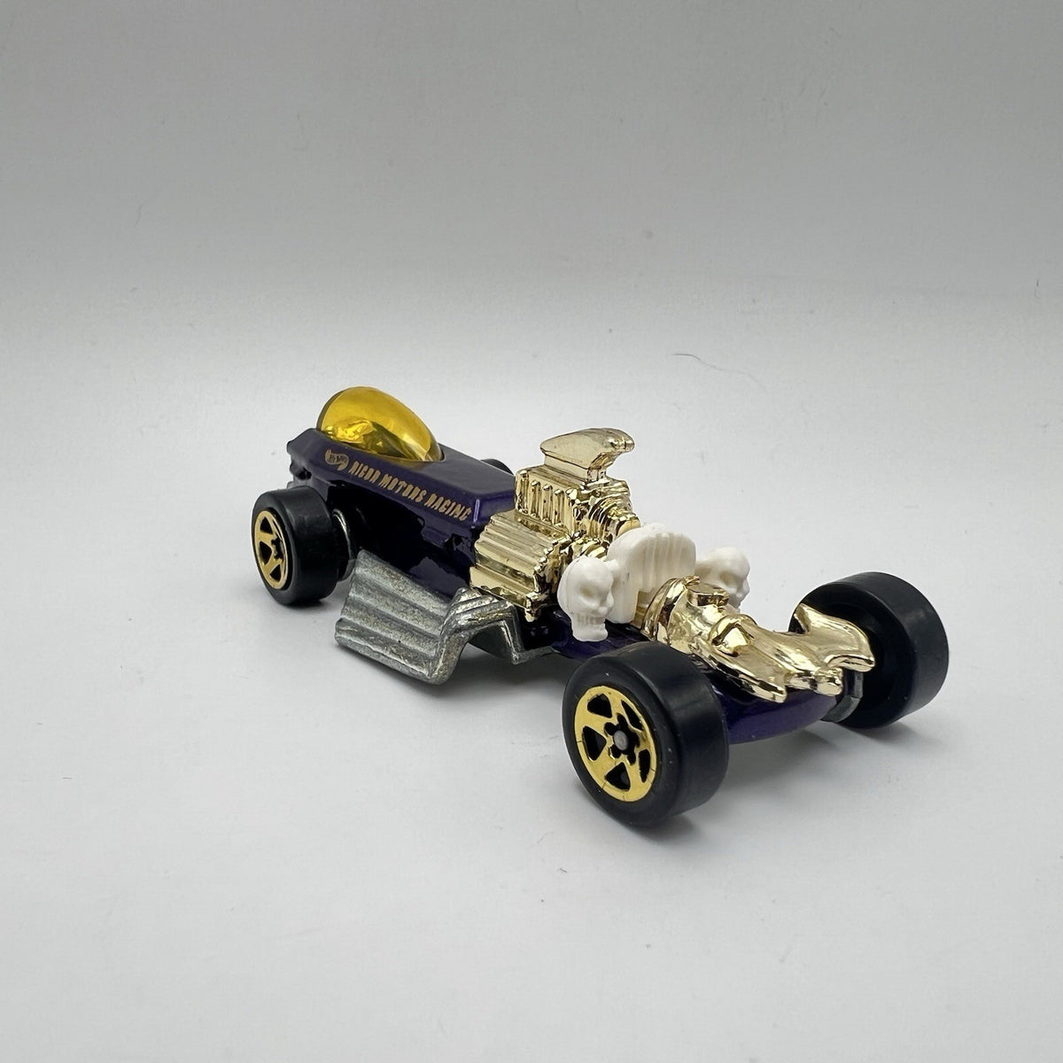 Vtg. 1994 Hot Wheels  Rigor Motor Racing Car Purple Gold 1:64 Die-cast