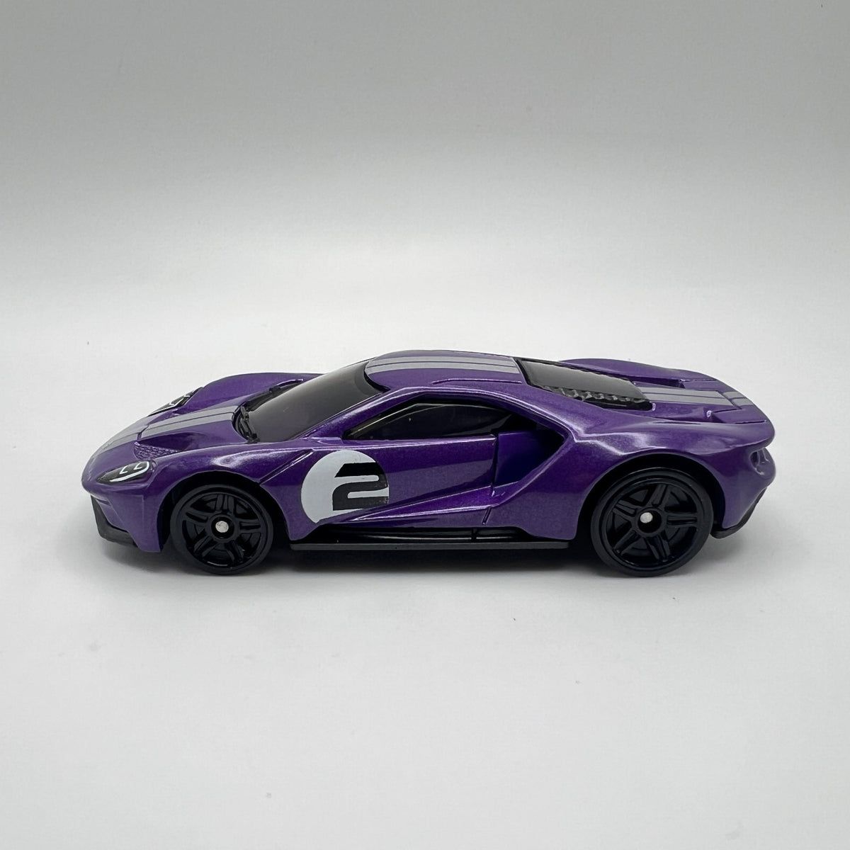 Hot Wheels '17 Ford GT Purple 2025 1:64 LOOSE Diecast Car Mint