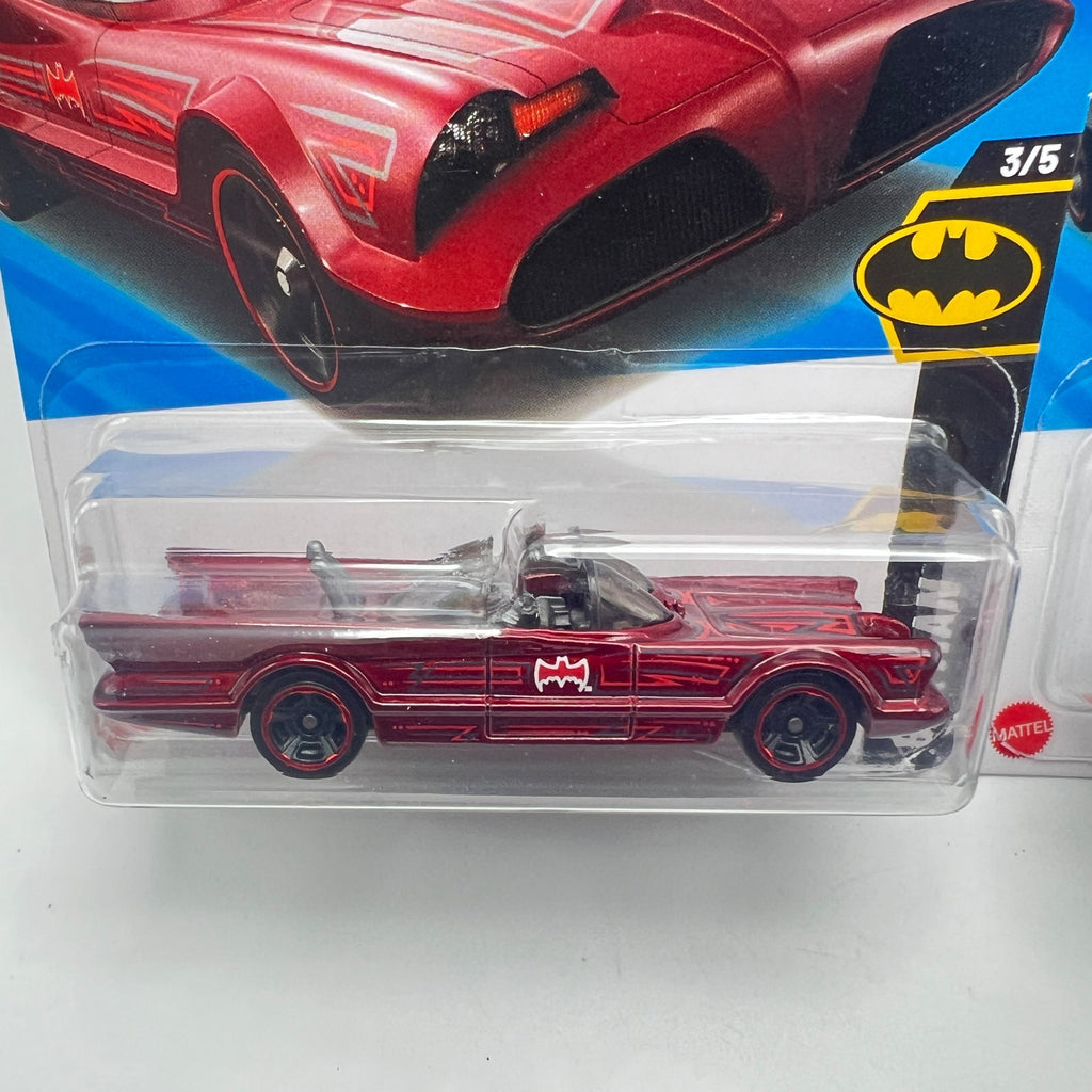 HOT WHEELS TV SERIES BATMOBILE LOT OF 2 RED & GREY BATMAN 3/5 103/250 1:64