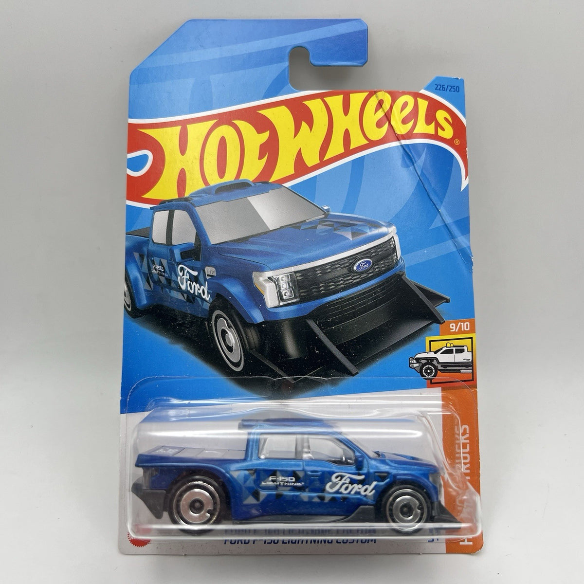 Ford F-150 Lightning Custom Truck 226/250 New for 2023 9/10, Blue