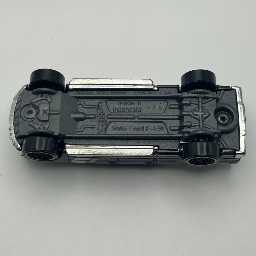 LOOSE Hot Wheels HW Hot Trucks '09 Ford F-150 Pickup Truck Black Die Cast