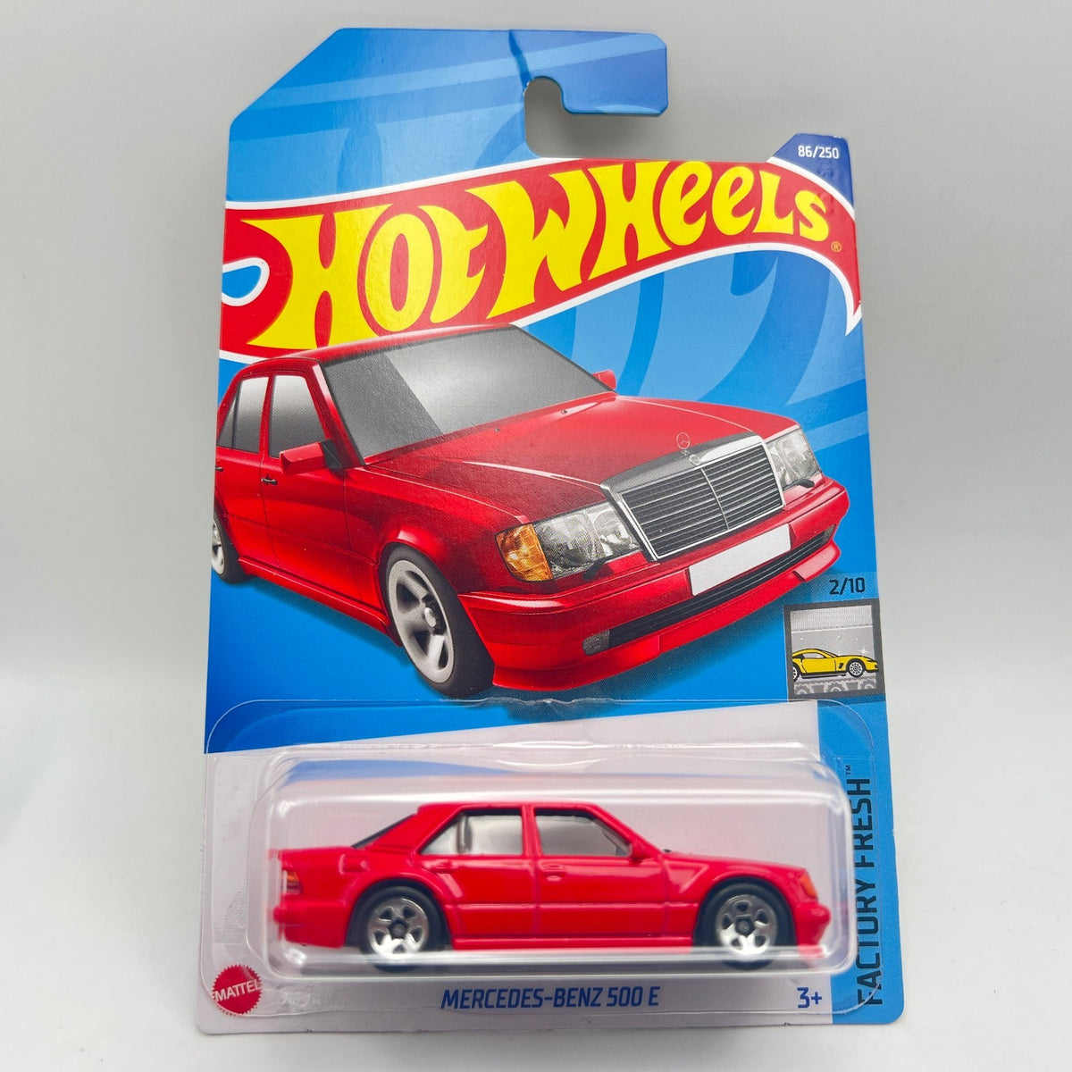 Hot Wheels Mercedes-Benz 500 E Lot of 2 Red 86/250 + Gray 52/250 1:64