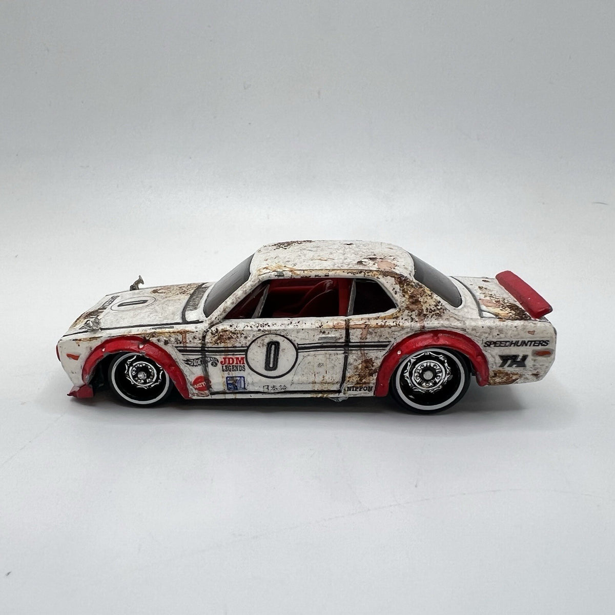 Hot Wheels Nissan Skyline H/T 2000 GT-X. Modified Custom