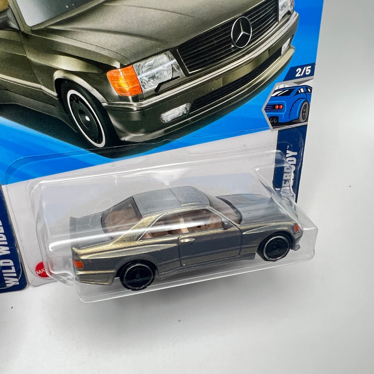 Hot Wheels '89 Mercedes-Benz 560 SEC AMG Gold 186/250 Wild Widebody 2/5