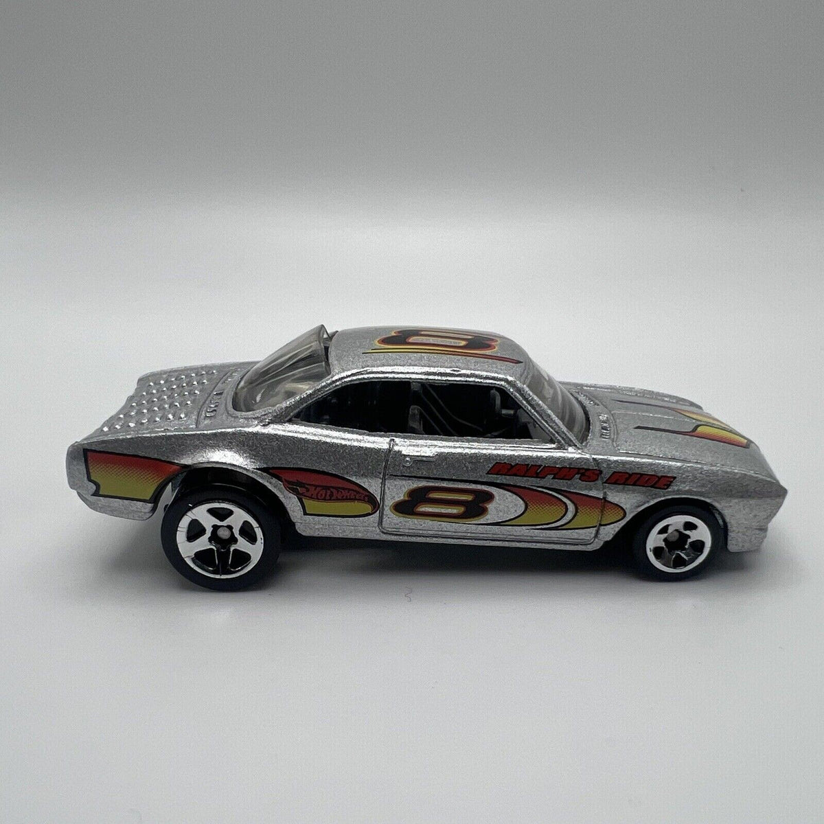 Hot Wheels 2002 Vairy 8 Silver Loose 1:64 Scale Diecast Hot Rod Car