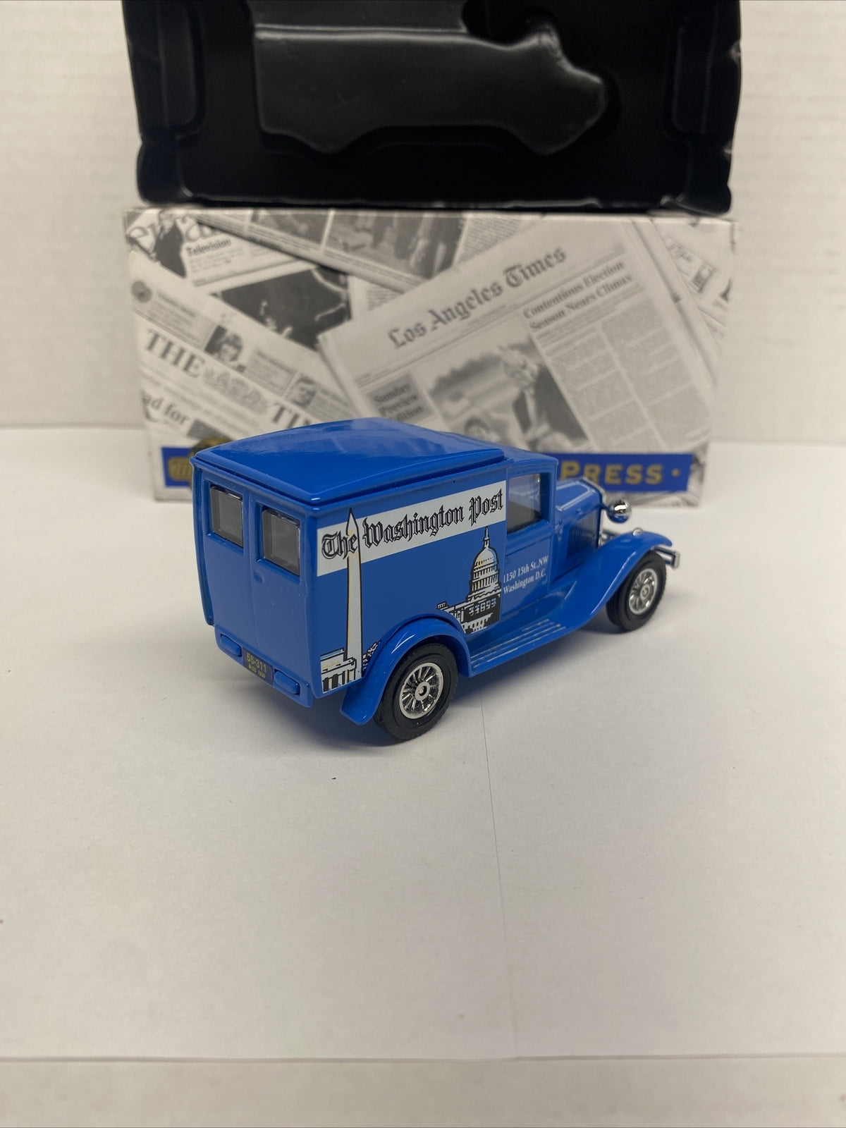 YPP08 1993 Matchbox Power of the Press 1930 Model A Ford Van The Washington Post