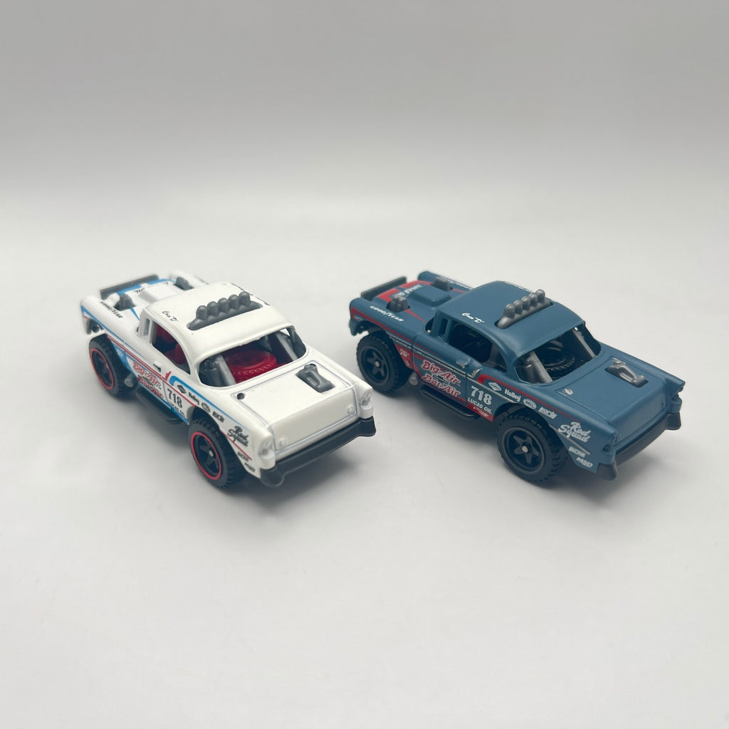 Hot Wheels Big-Air Bel-Air Lot of 2 White + Blue Gray Lucas Oil #718 LOOSE