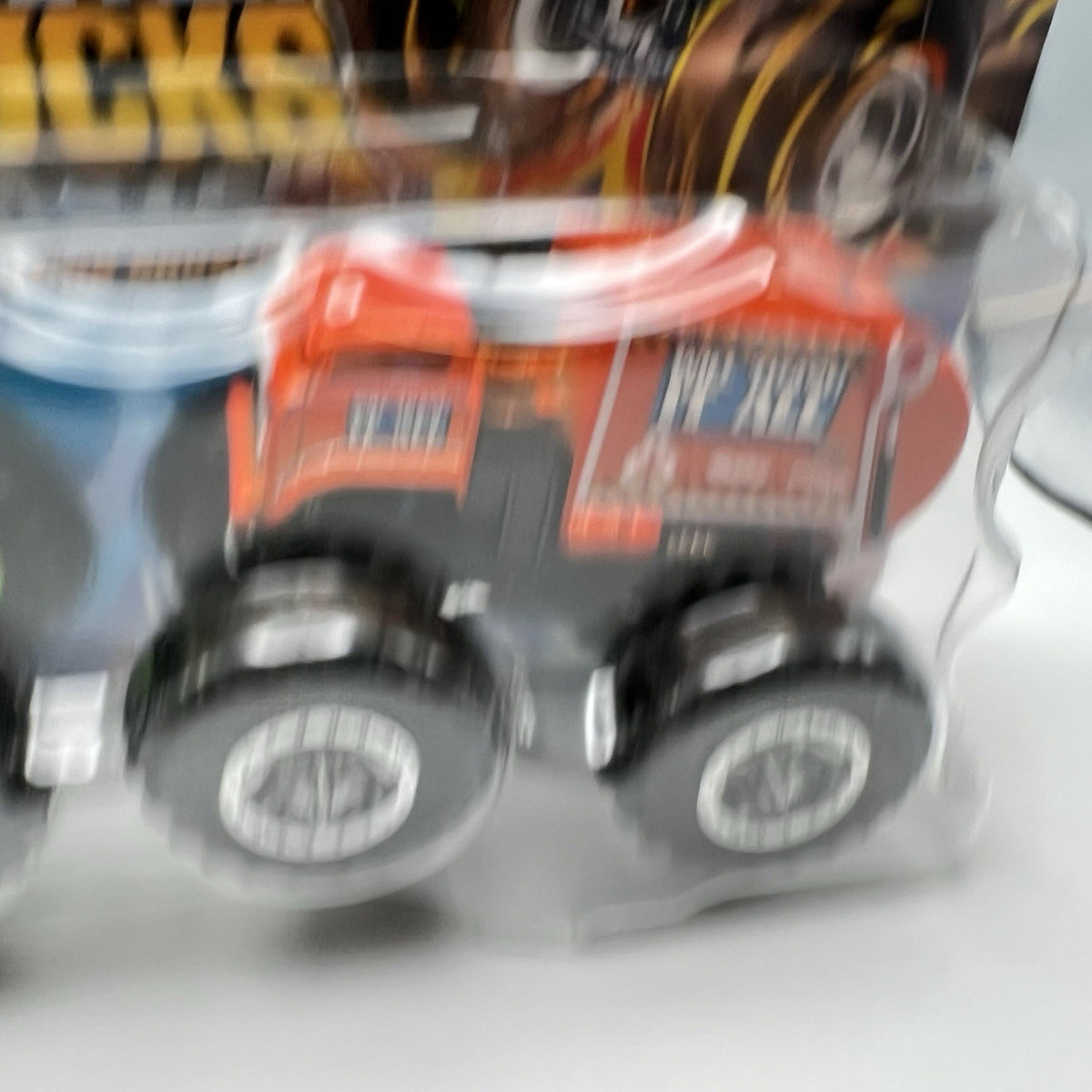 Hot Wheels Monster Trucks Demolition Doubles - Gotta Dump vs We Trash it All