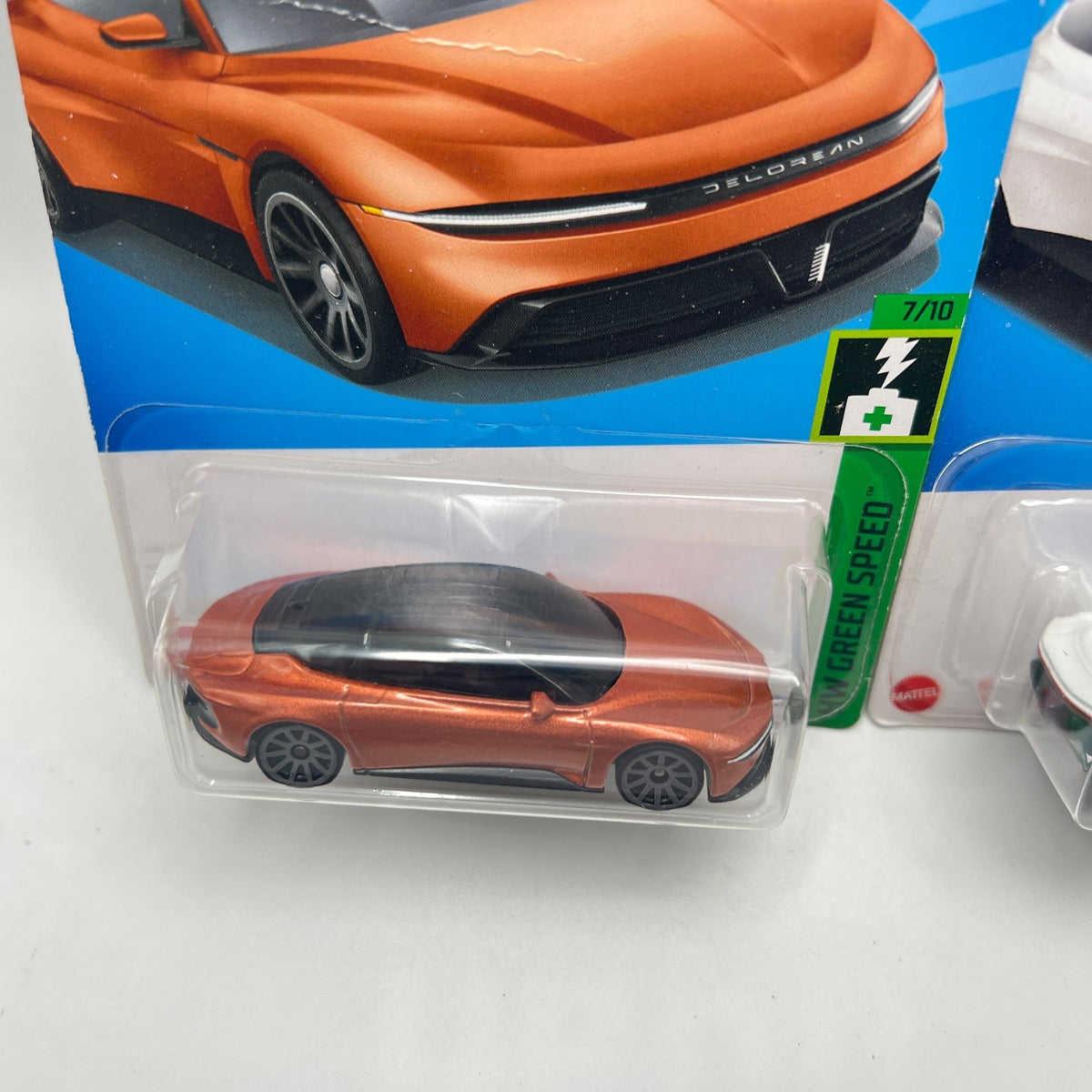 Hot Wheels DeLorean Alpha5 Lot of 2 Copper + White 85/250 Green Speed