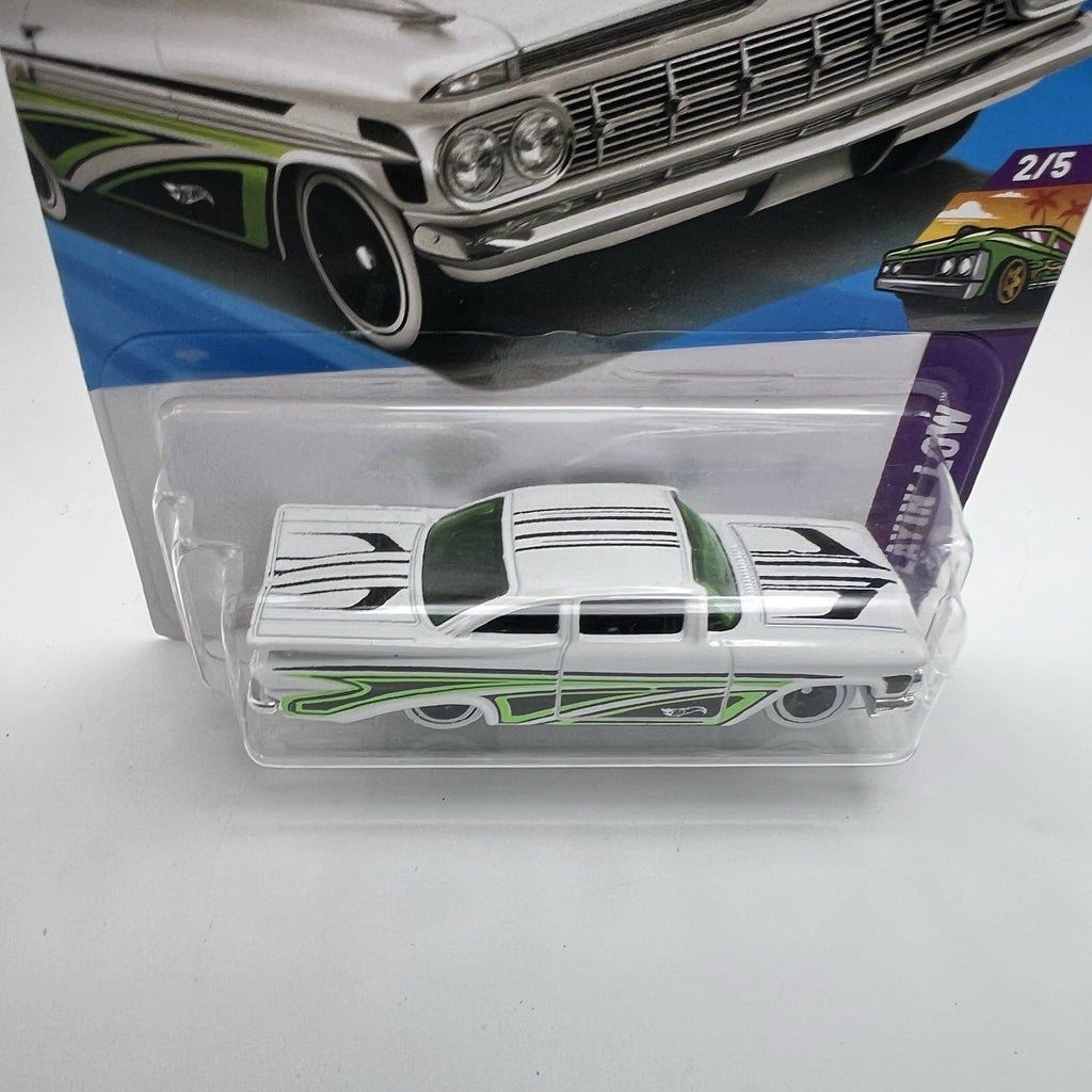 Hot Wheels White ‘59 Chevy Impala – Brand New | Layin Low